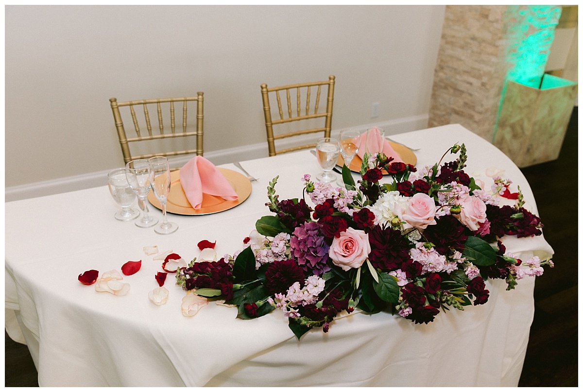 Florals on head table