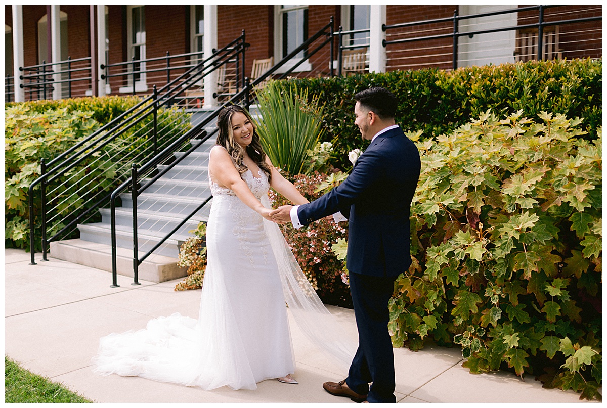 Keyla and Renato's first look before their Golden Gate Club Wedding 