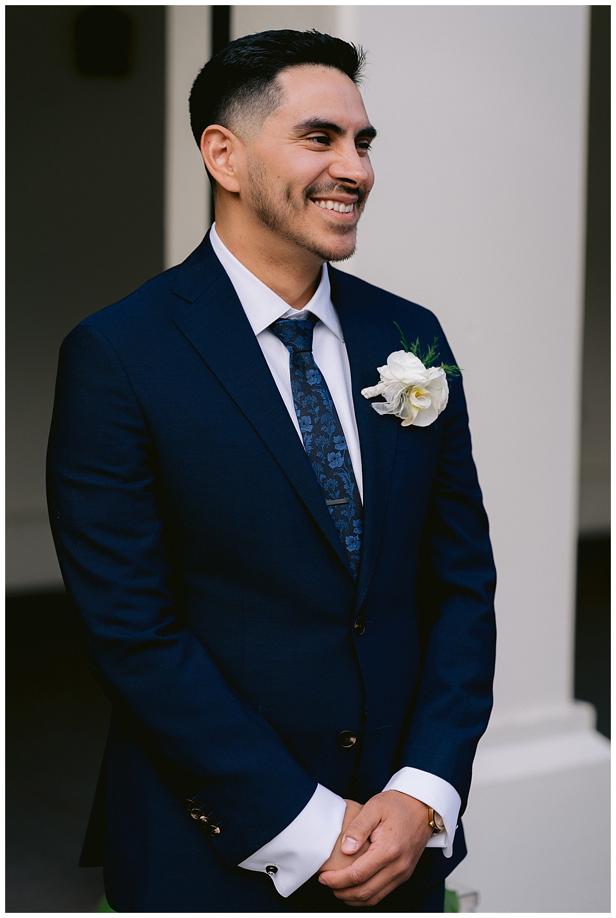 Renato waiting for Keyla for their Golden Gate Club wedding ceremony