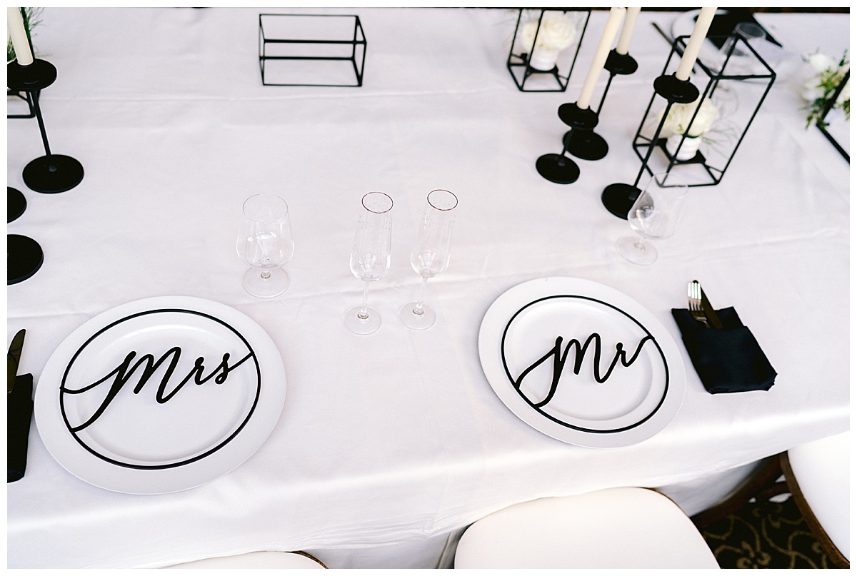Mrs. and Mr. place settings