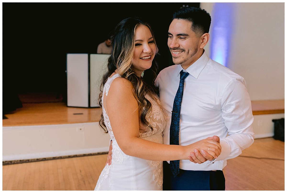 Keyla and Renato's first dance