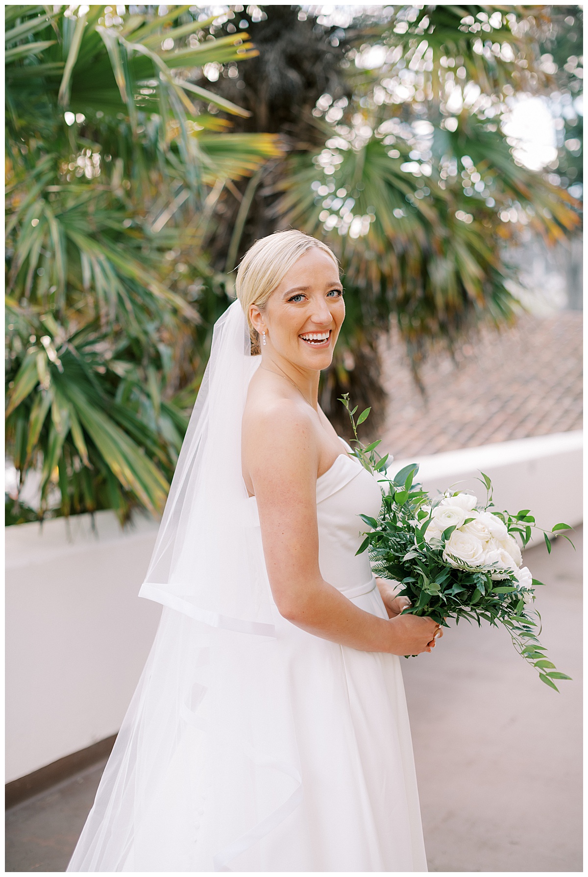 Susie and Devon's Golden Gate Club wedding couple's portraits