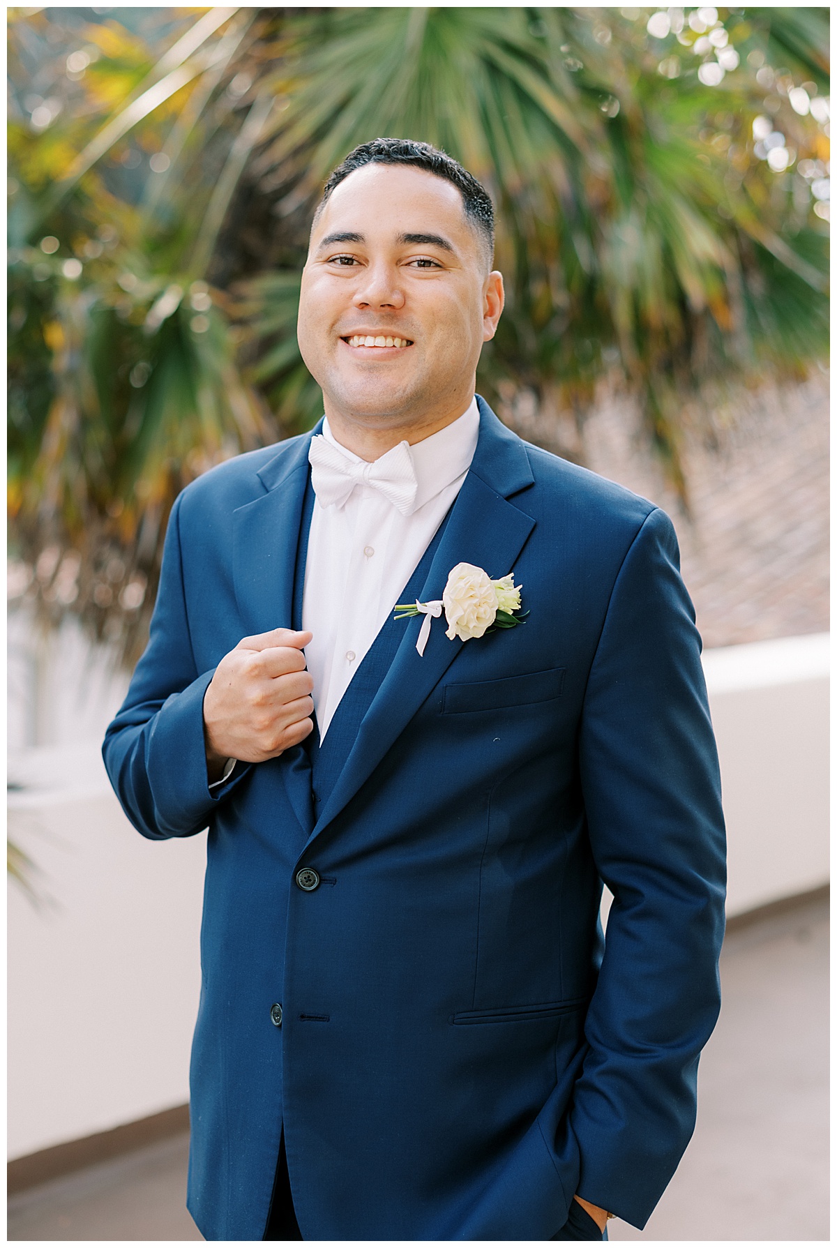 Susie and Devon's Golden Gate Club wedding couple's portraits
