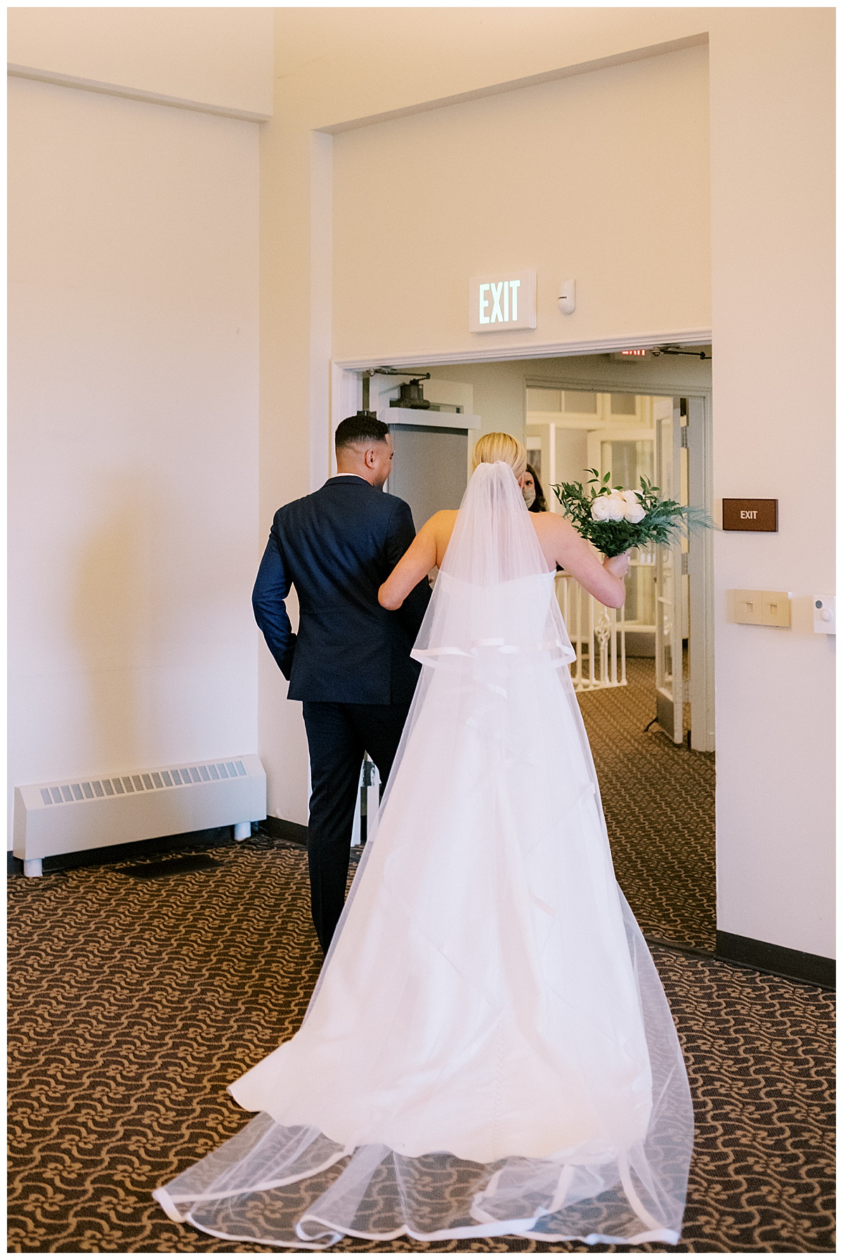 Susie and Devon's Golden Gate Club wedding ceremony