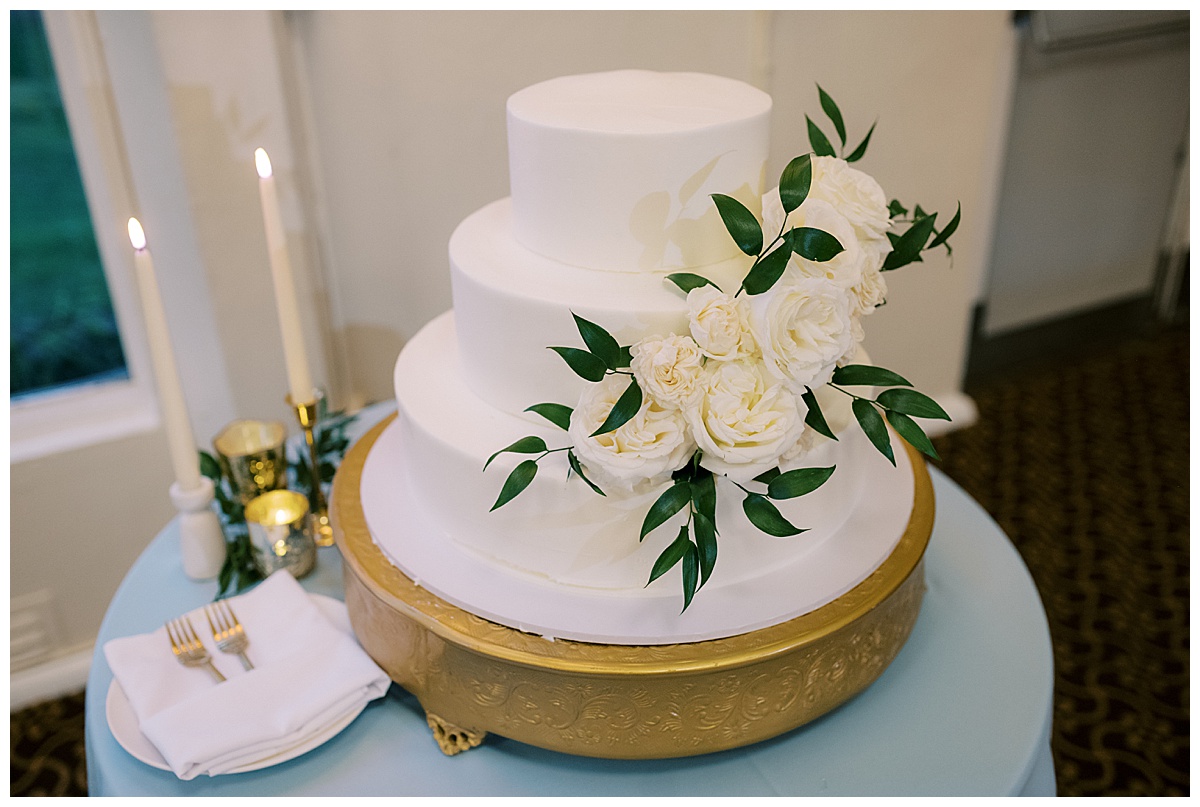 Susie and Devon's Golden Gate Club wedding reception