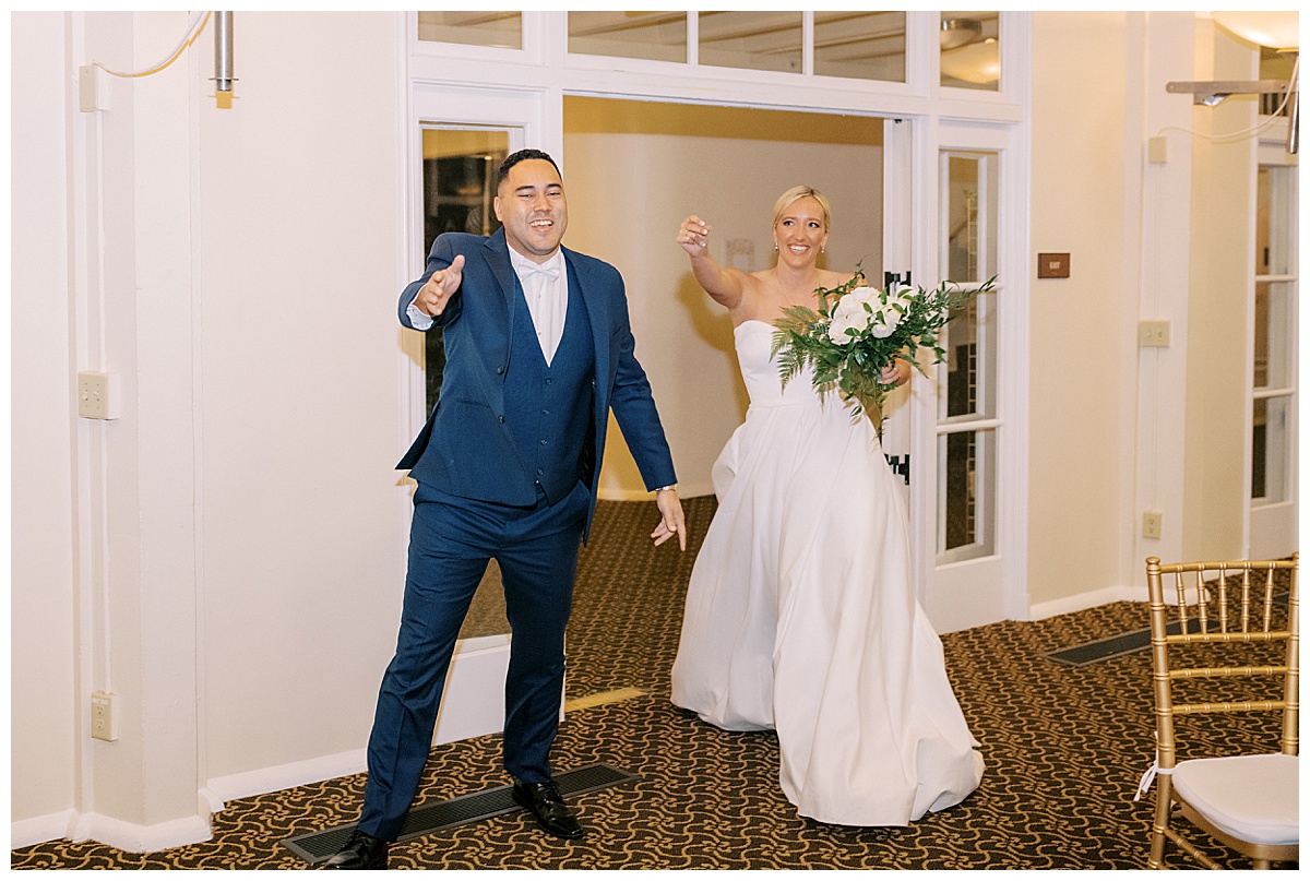 Susie and Devon's Golden Gate Club wedding reception