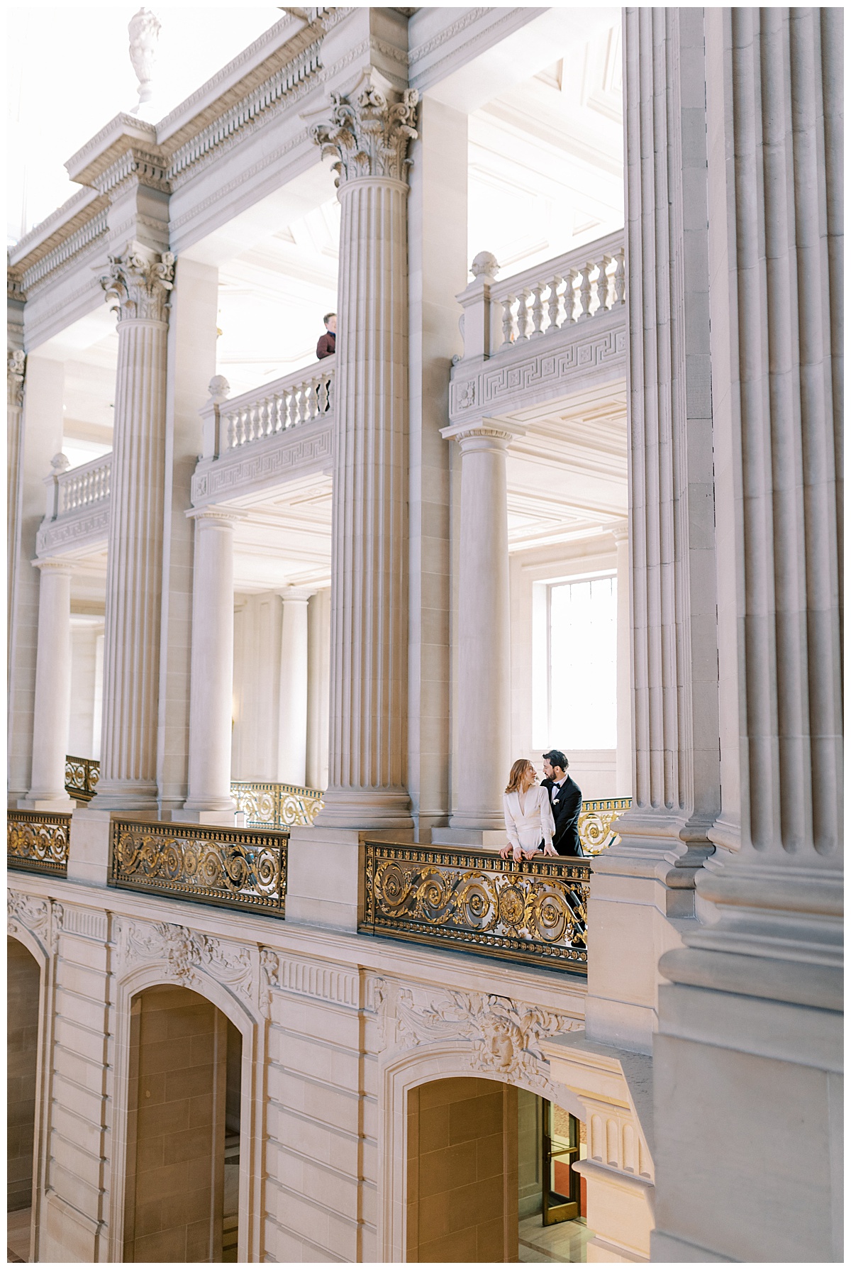 Caitlin and Guilherme's glamorous SF City Hall elopement couple's portraits
