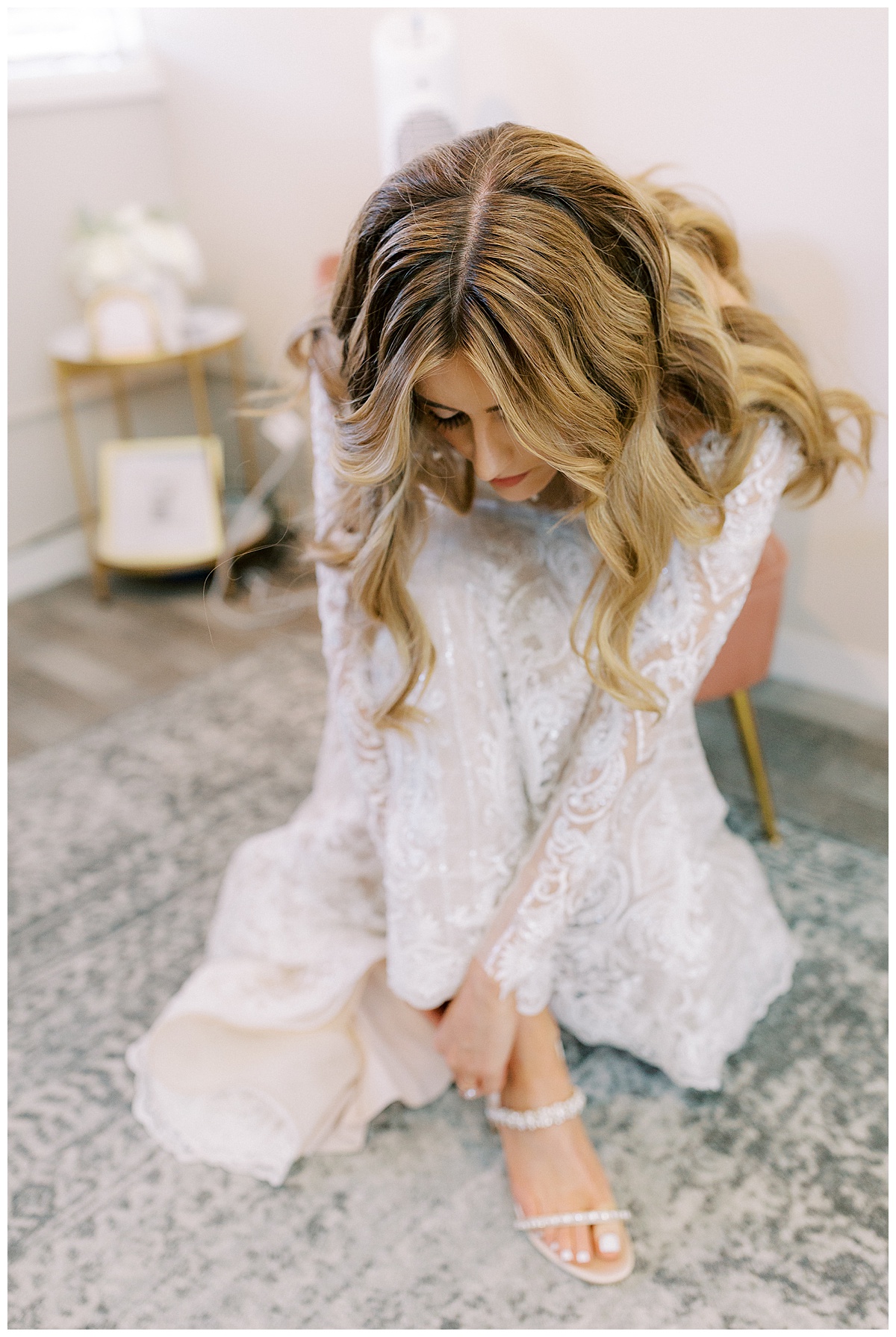 monterey-wedding-photography-bride-shoes-on.jpg