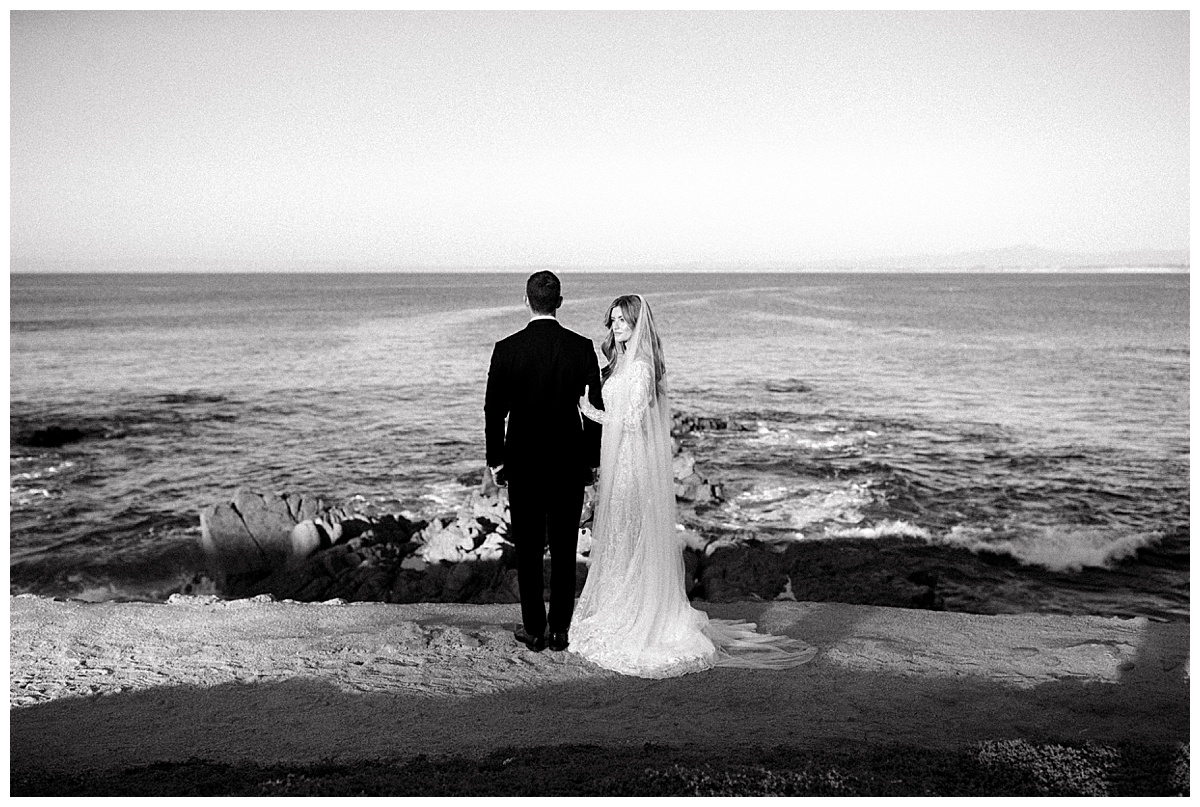 monterey-wedding-photography-couples-portrait-ocean-view.jpg