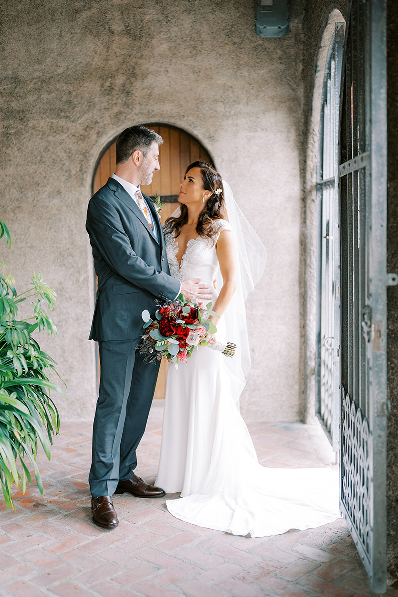 san -Francisco-swedenborgian-wedding-couple-portrait