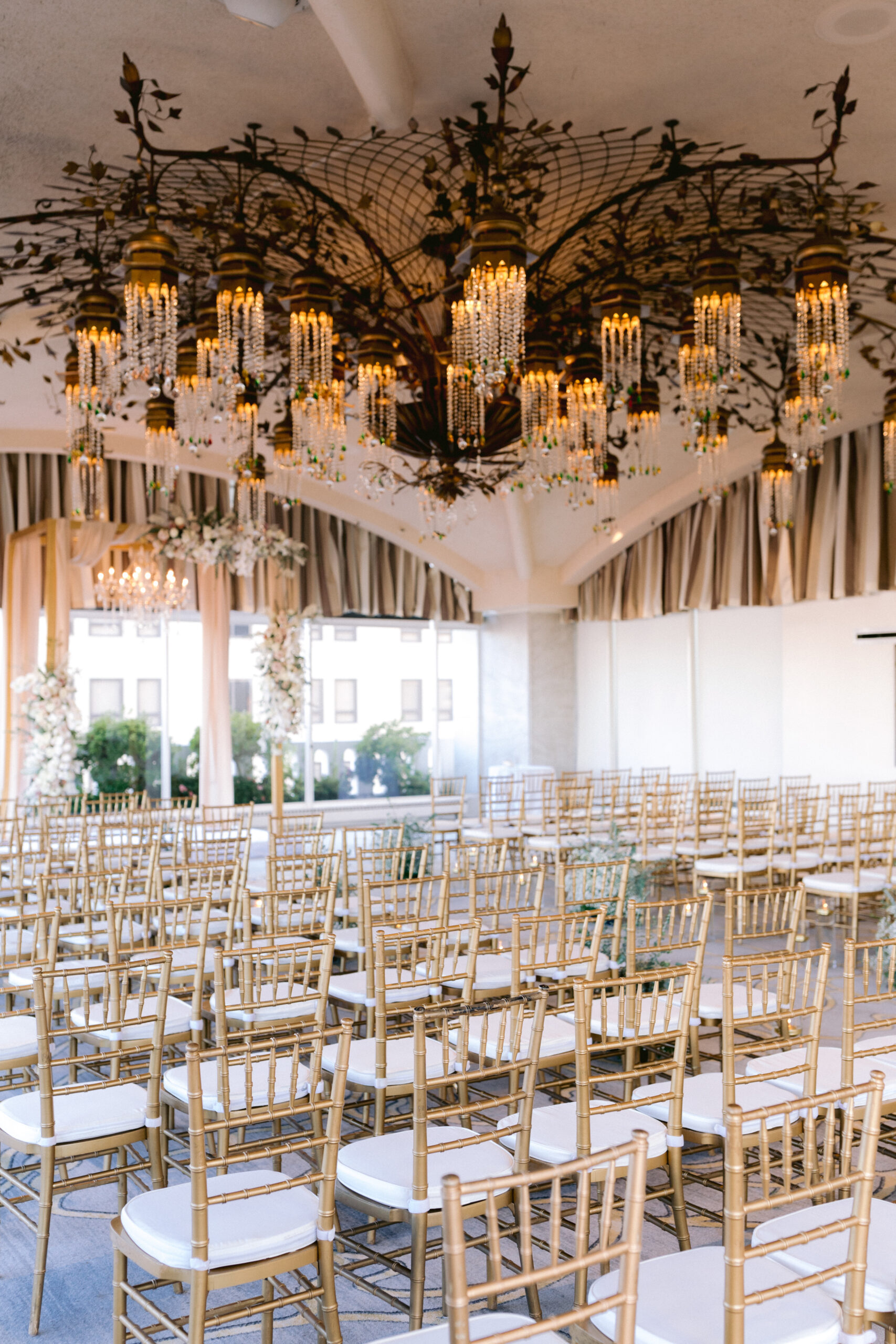 fairmont San Francisco wedding ceremony space details