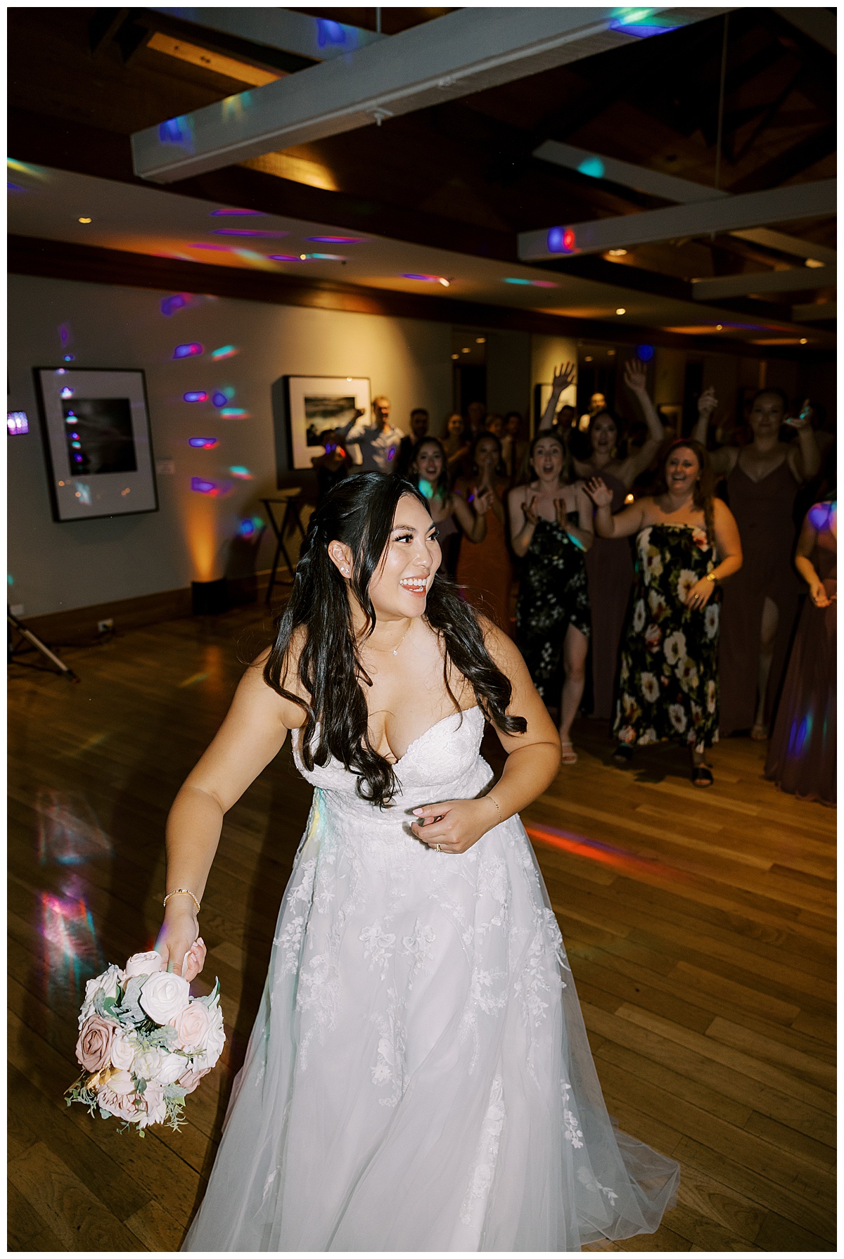 bouquet toss at carmel highlands Hyatt wedding