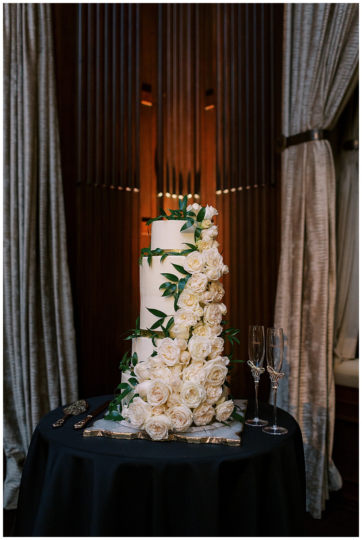 wedding cake at Julia Morgan ballroom