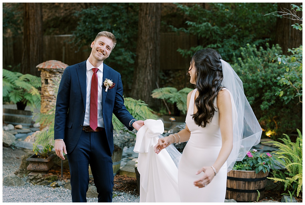 couple laughing during first look at deer park villa