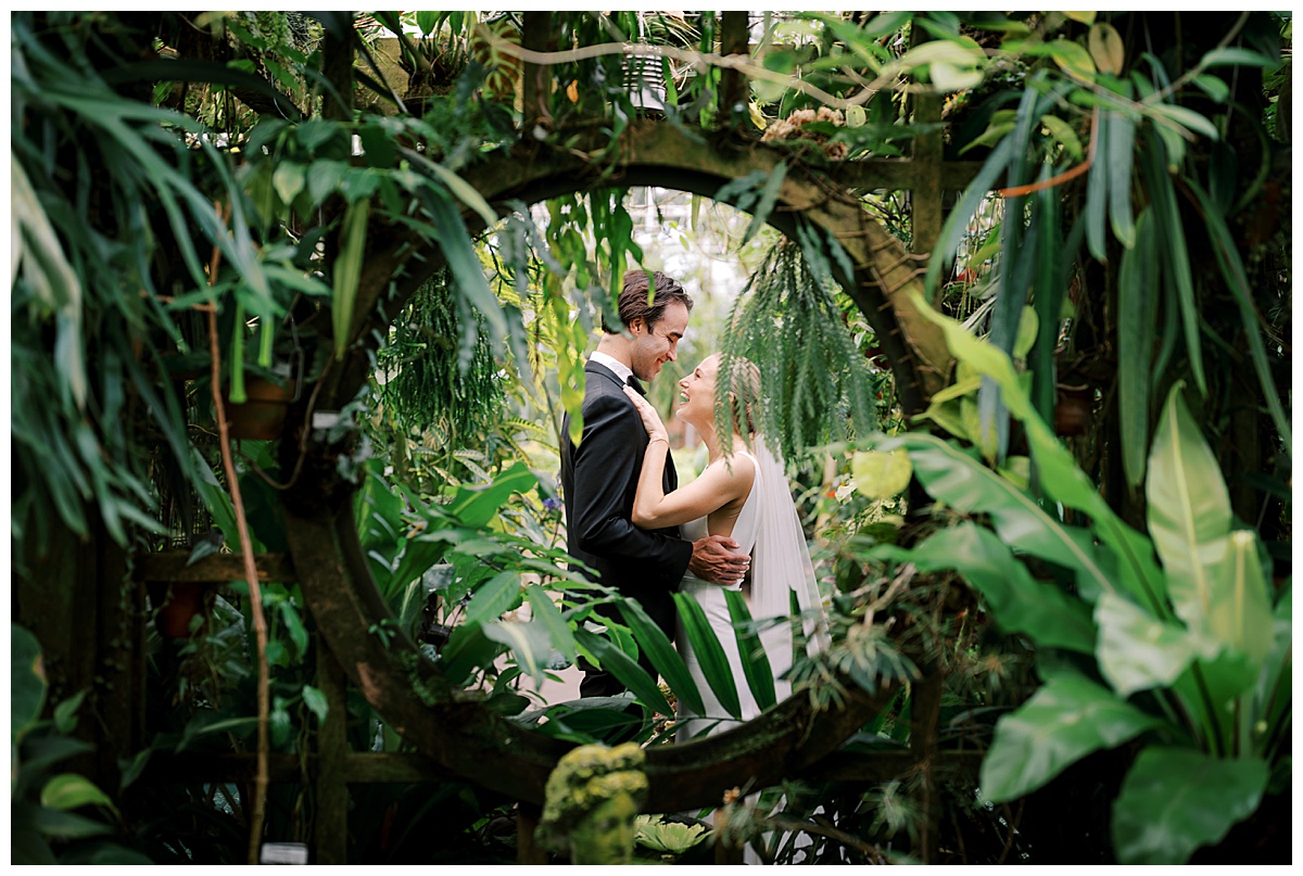 sf-conservatory-of-flowers-wedding-photos_0038.jpg