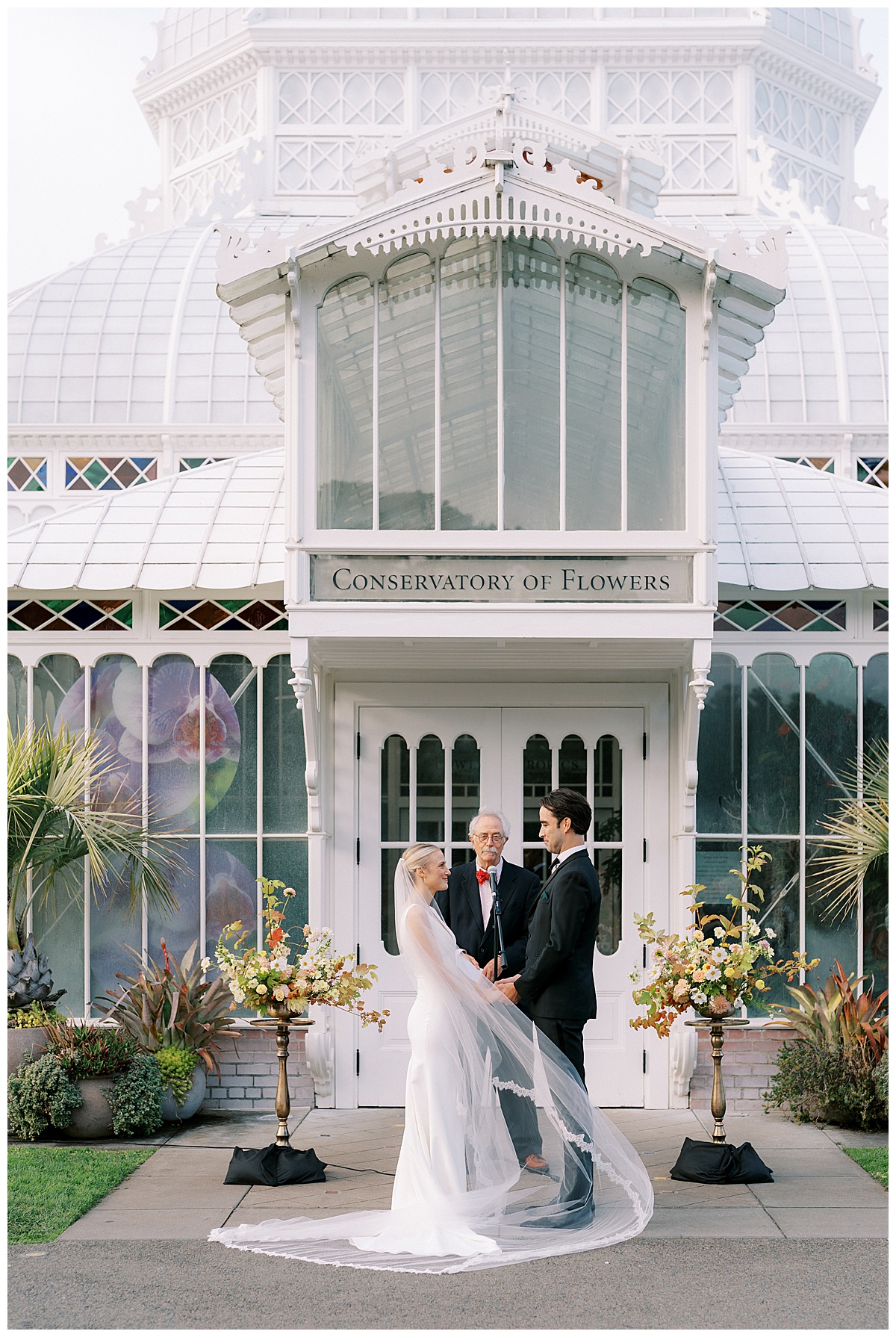 sf-conservatory-of-flowers-wedding-photos_0044.jpg