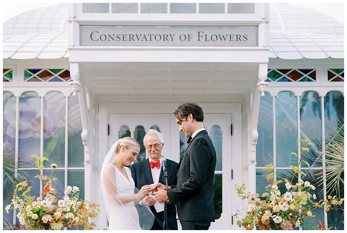 sf-conservatory-of-flowers-wedding-photos_0053.jpg