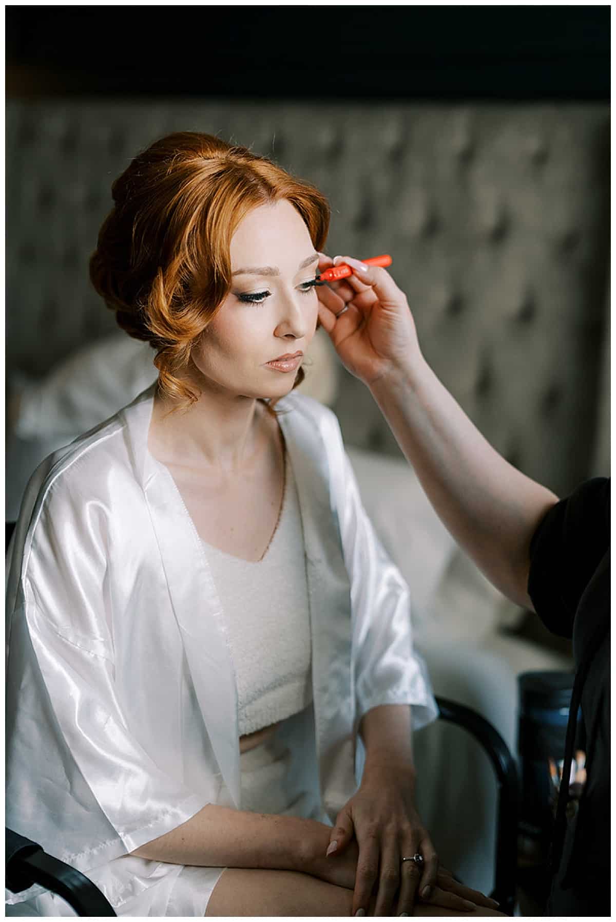 bride getting ready at beacon grand hotel in San Francisco 