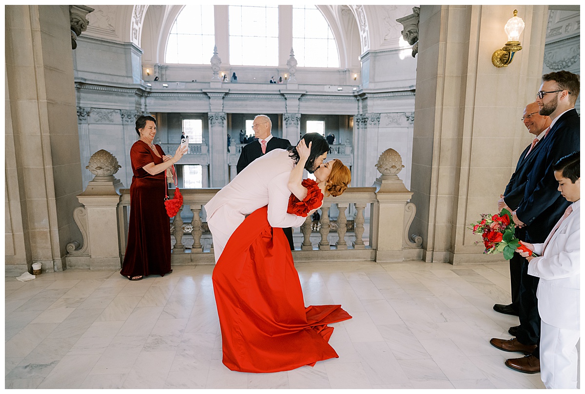 sf-city-hall-wedding-photos-apollo-fotografie_0060.jpg