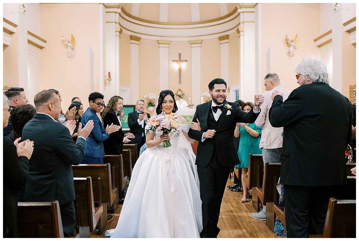 St-Michael-Catholic-Church-wedding-photos_0026.jpg