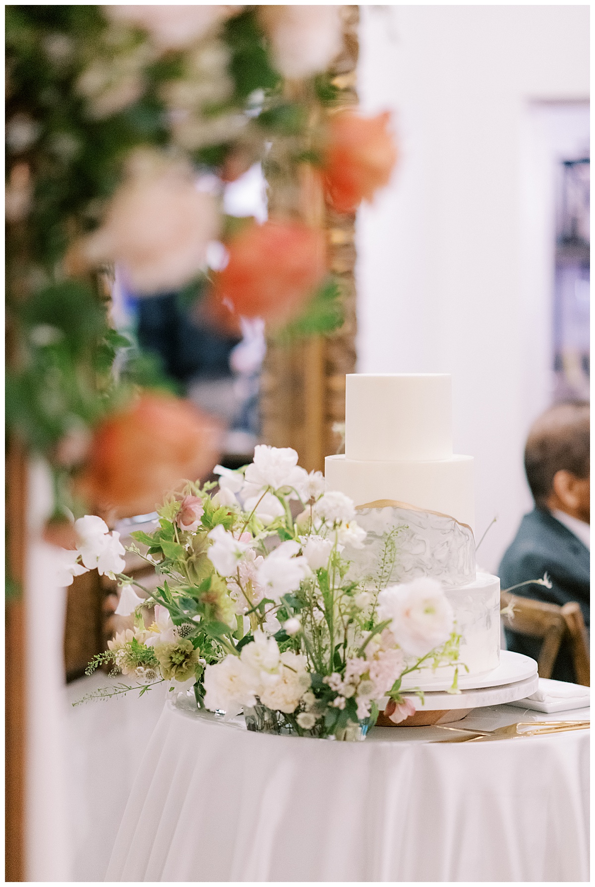 wedding cake at wente vineyards
