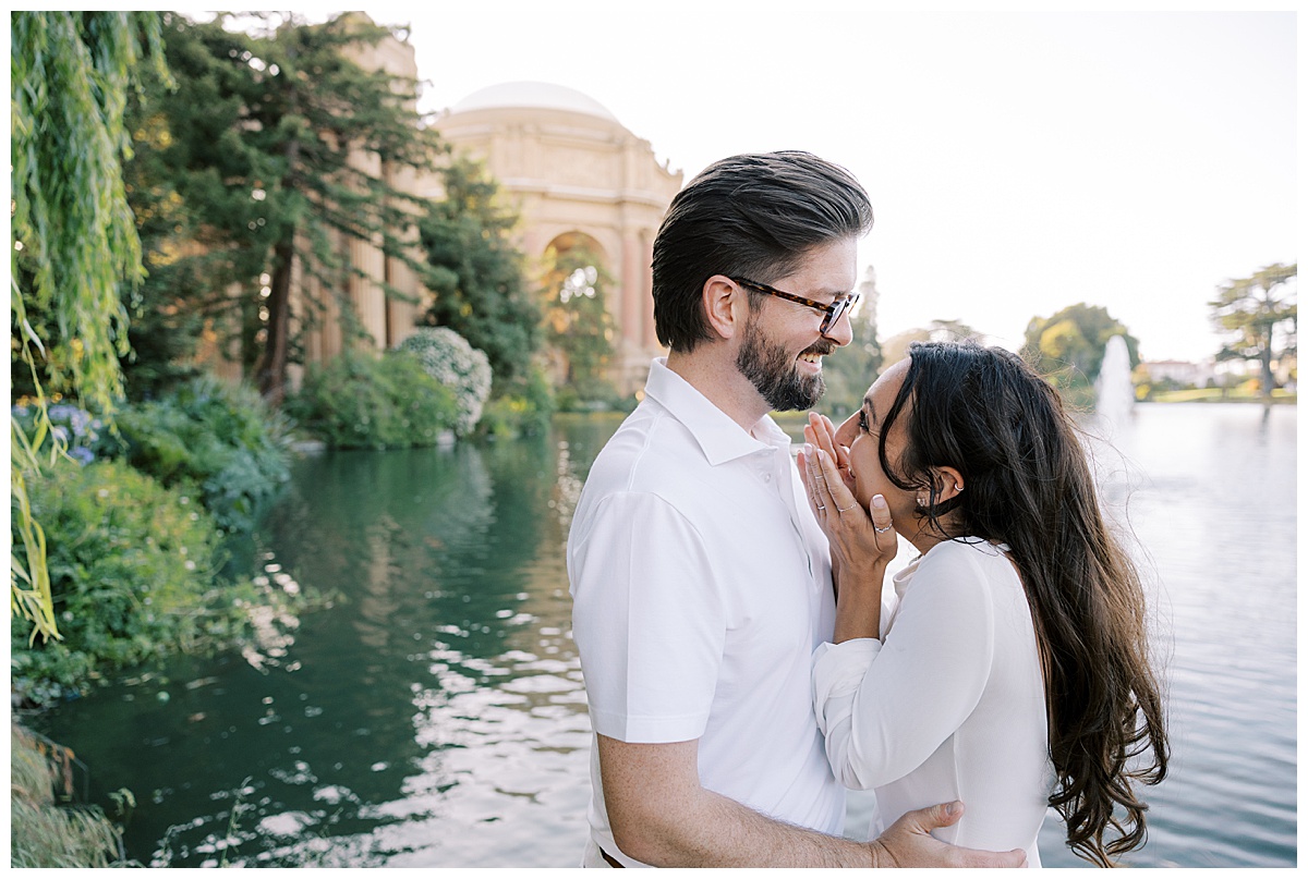 palace-of-fine-arts-engagement-photos-apollo-fotografie_0028.jpg