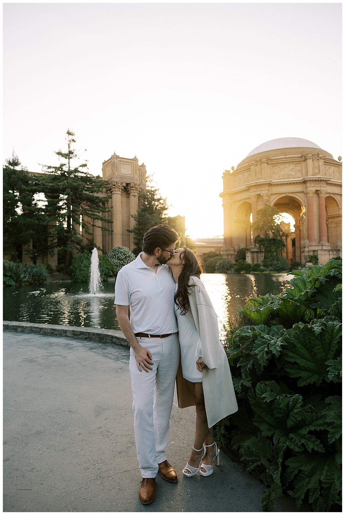 palace-of-fine-arts-engagement-photos-apollo-fotografie_0058.jpg